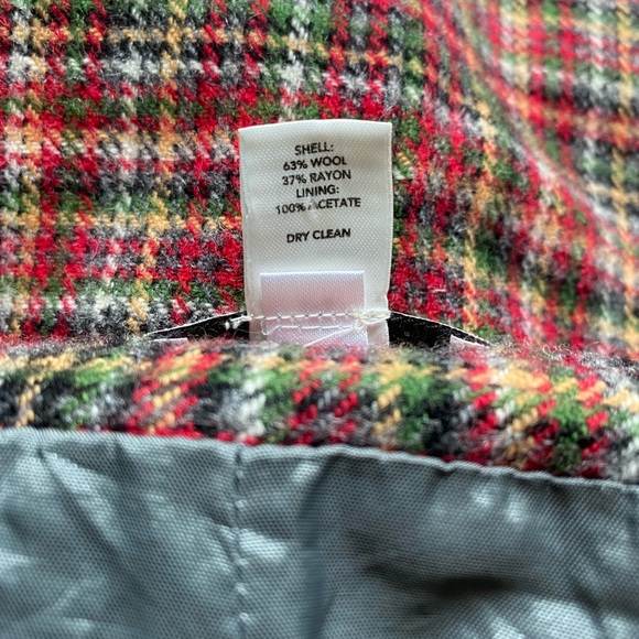 Loft Petites 8P Wool Blend Plaid Skirt Front Pleat Red Green Christmas - Picture 7 of 7